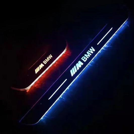 Pakke med 2 LED-dørtrinnsplater for bil