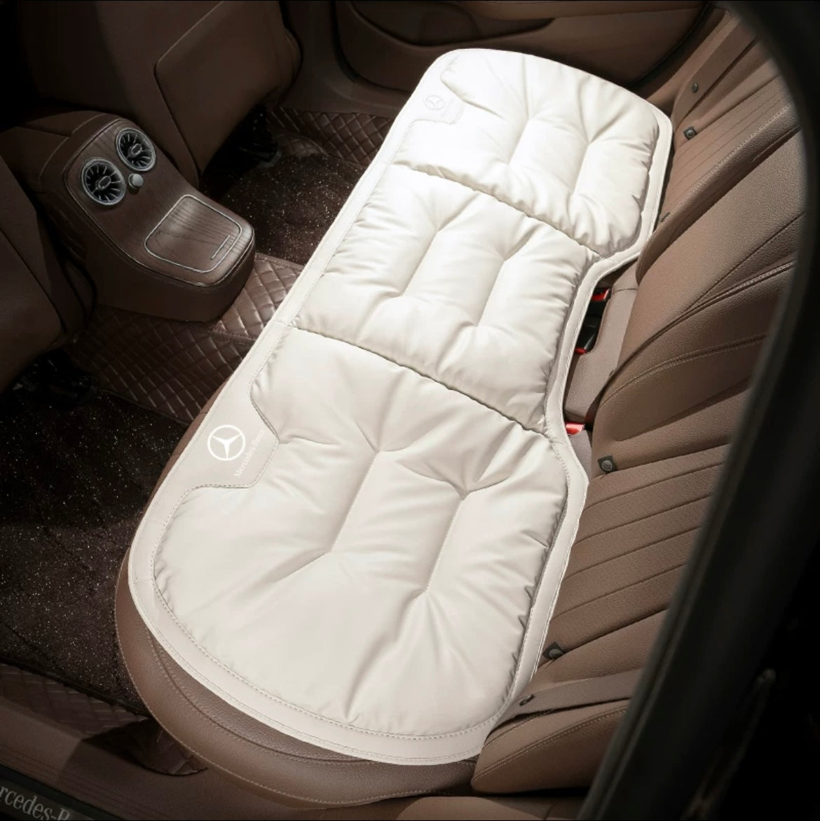 Pinauto - Coussin personnalisé pour la banquette arrière de la voiture